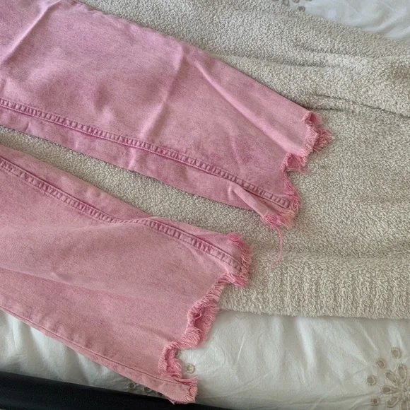 Free People low-rise cut off jeans - Picture 3 of 5